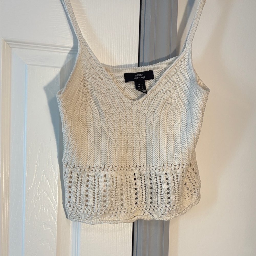 Urban Heritage Beige Knit Crop Top